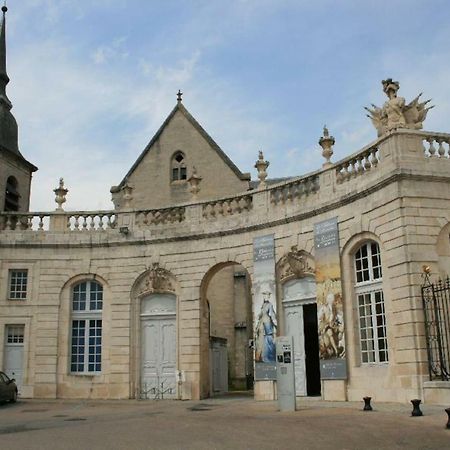 Studio De Charme Au Pays De La Madeleine Daire Commercy Dış mekan fotoğraf