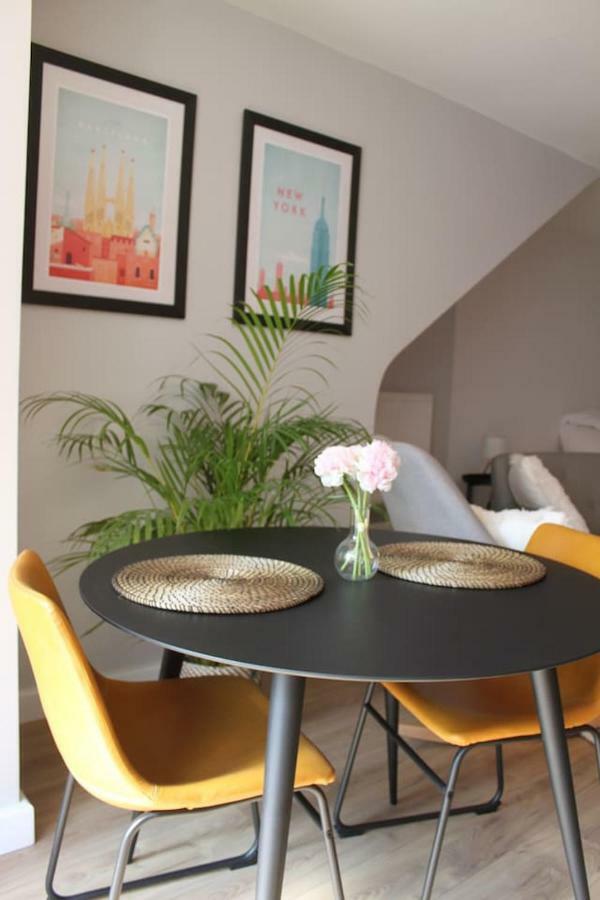 Studio De Charme Au Pays De La Madeleine Daire Commercy Dış mekan fotoğraf